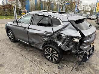 BYD Seal U 1.5 DM-I FWD Comfort Plug-In Hybrid Clima Navi Pano HUD picture 6