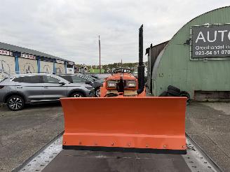 Toyota 1000 KUBOTA B1502-M SNEEUWSCHUIVER 1100 UUR! picture 8