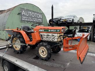 Auto incidentate Toyota 1000 KUBOTA B1502-M SNEEUWSCHUIVER 1100 UUR! 2005/1