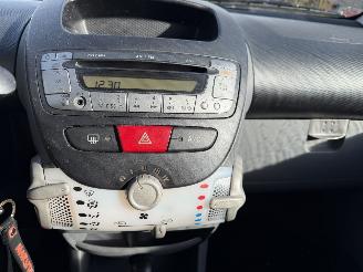 Toyota Aygo 1.0-12V 50KW Airco Comfort 5-Drs picture 10