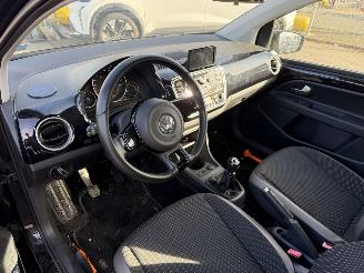 Auto incidentate Volkswagen Up! 1.0 55KW High Up Navi Airco NAP 2012/7