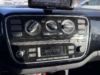 Volkswagen Up! 1.0 55KW High Up Navi Airco NAP picture 10