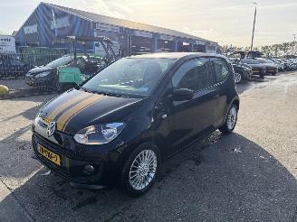 Volkswagen Up! 1.0 55KW High Up Navi Airco NAP picture 2