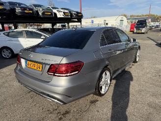skadebil auto Mercedes E-klasse 300 Hybrid 150KW Bluetec Autom. Clima Navi Leer 2013/7