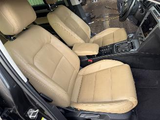 Volkswagen Passat 1.6 TDI 88KW DSG Clima Navi Comfortline picture 6