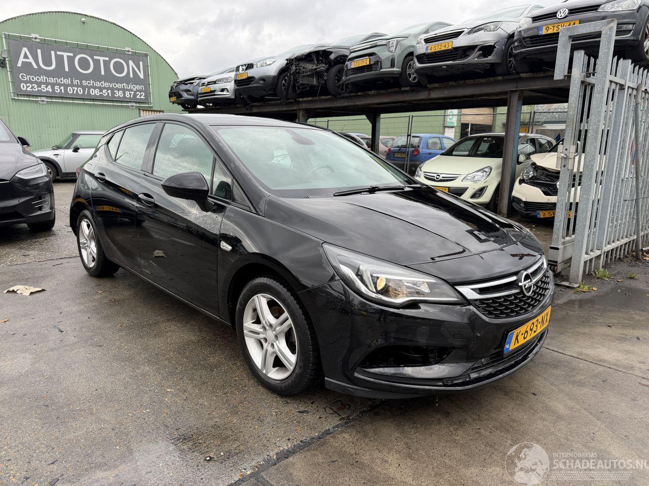 Opel Astra 1.0 77KW  Clima Navi Led Business 5-Drs