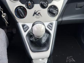 Ford Ka 1.2 51KW Titanium X Leer Airco Start Stop NAP picture 10