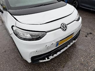 Volkswagen ID.3 58 kWh 150KW First Clima Navi NAP picture 17