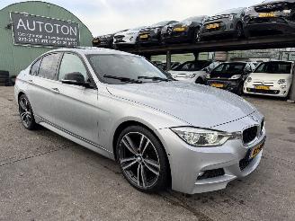 uszkodzony samochody osobowe BMW 3-serie 330E Autom. Clima Navi Schuifdak HUD 360Camera High Executive NAP 2016/12