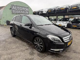Mercedes B-klasse 200 CDI 100KW Autom. Navi Clima Leer Led Ambition picture 1