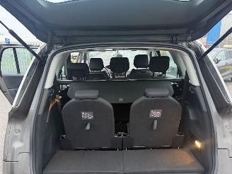 Citroën Grand C4 Picasso 1.2 96KW Clima Navi Led 7-Pers Business picture 10