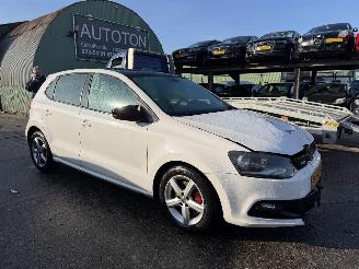Vaurioauto  passenger cars Volkswagen Polo 1.4 GTI 132KW DSG Pano Clima Navi 5-Drs NAP 2010/11