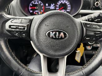 Kia Picanto 1.0 CVVT 49KW Clima Navi Camera Led Xenon Design Edition NAP picture 11
