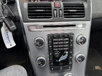 Volvo Xc-60 2.4 D5 162KW Autom. Pano Clima Navi Leer Polar+ picture 12