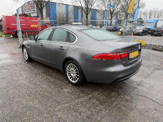 Unfallwagen Jaguar XF 2.0D 120KW Autom. Clima Navi Leer Xenon Portfolio NAP 2017/11