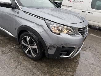 Peugeot 5008 1.2 96KW Autom. Clima Navi Led Camera Allure 7-Pers picture 19