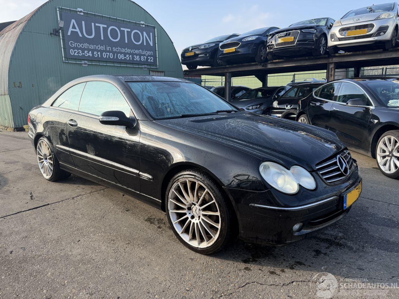 Mercedes CLK 320 V6 160KW Automaat Clima Navi Avantgarde