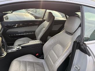 Mercedes E-klasse 250 CGI Coupe 150KW Autom. Clima Navi Leer Xenon Elegance picture 7