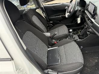 Kia Picanto 1.0 DPI 46KW Clima Navi Camera Dynamicline NAP picture 6