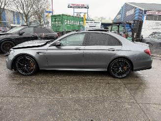 Mercedes E-klasse 63 AMG S 612PK 4MATIC Pano HUD Clima Navi Premium Plus Keramic picture 4