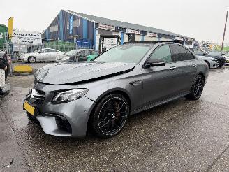 Mercedes E-klasse 63 AMG S 612PK 4MATIC Pano HUD Clima Navi Premium Plus Keramic picture 3