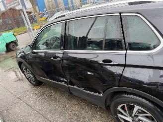 Volkswagen Tiguan 1.4 TSI 92KW Clima Navi Camera Vitrual Dash Business R picture 21