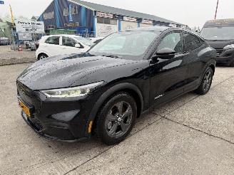 Auto incidentate Ford Mustang Mach-e 98 kWh Extended 210KW RWD 2021/7