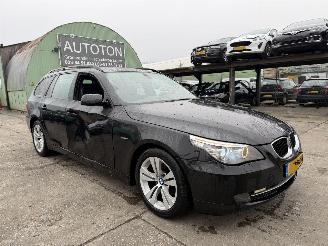 Unfallwagen BMW 5-serie 520i 125KW Autom. Clima Navi Xenon Business Line Edition II 2009/4