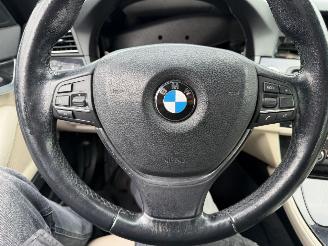 BMW 5-serie 520i 135KW Autom. Clima Navi Led Xenon High Executive NAP picture 14