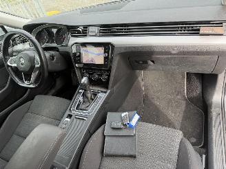 Volkswagen Passat 1.6 TDI 88KW DSG Clima Navi Led Camera Comfort Business picture 5
