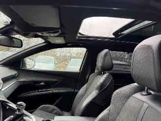 Peugeot 5008 1.2 96KW GT-Line Pano 7-Pers Clima Navi Led Xenon 360View NAP picture 11