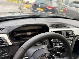 BMW 3-serie 320i 135KW Autom. Clima Navi Led Xenon Luxury Edition NAP picture 12