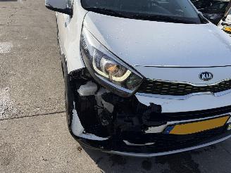 Kia Picanto 1.0 T-GDI 101PK X-Line Clima Navi Camera Leer Led Xenon NAP picture 24