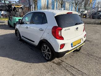 skadebil auto Kia Picanto 1.0 T-GDI 101PK X-Line Clima Navi Camera Leer Led Xenon NAP 2019/8