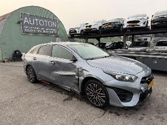 uszkodzony samochody osobowe Kia Proceed 1.6 T-GDI 150KW Autom. GT Clima Navi Camera NAP 2022/10