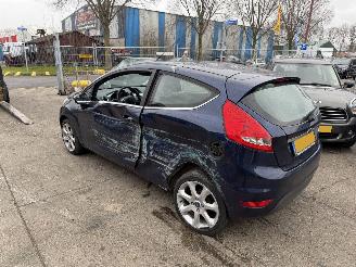 Ford Fiesta 1.25 44KW Airco Titanium NAP picture 4