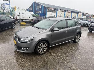 Schadeauto Volkswagen Polo 1.0 44KW Airco 5-Deurs 2014/4