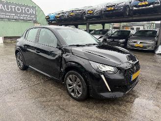 Unfallwagen Peugeot e-208 50 kWh 100KW EV Clima Navi Led Active Pack NAP 2023/5