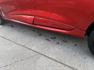 Renault Clio 1.6 R.S. 200PK Autom. Pano Clima Navi picture 17