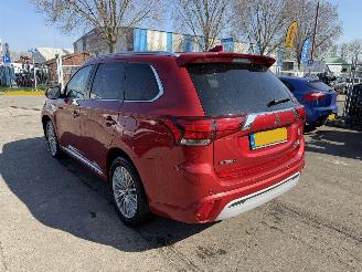 škoda osobní automobily Mitsubishi Outlander 2.4 PHEV 99KW Clima Navi Schuifdak IntenseNAP 2019/1