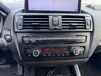 BMW 1-serie 116i Autom. 100KW Clima Navi 5-Drs picture 10