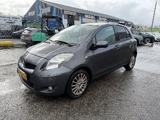 Unfallwagen Toyota Yaris 1.3 VVT-I 74KW Airco Comfort 5-Drs 2009/4