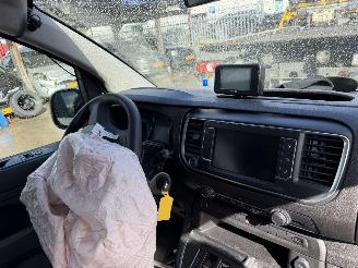 Citroën Jumpy E 75 kWh Automaat 9-Persoons Pano XL picture 12