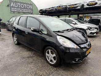skadebil auto Honda Jazz 1.4 Hybrid Pano Clima Leer Exclusive 2012/8