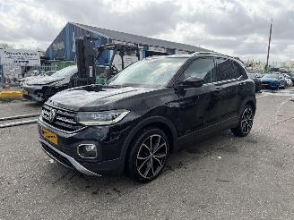 Voiture accidenté Volkswagen T-Cross 1.0 TSI 85KW Clima Navi Led Xenon 2020/1