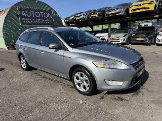 Schadeauto Ford Mondeo 2.0-16V 107KW Clima Trend Flexifeul 2009/7