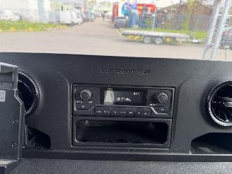 Mercedes eSprinter 55 kWh 85KW L2H2 Clima NAP picture 10