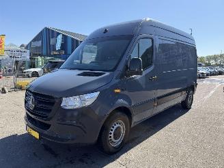 krockskadad bil bedrijf Mercedes eSprinter 55 kWh 85KW L2H2 Clima Camera NAP 2021/7