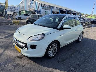 Opel Adam 1.4 64KW Glam Clima Pano picture 2