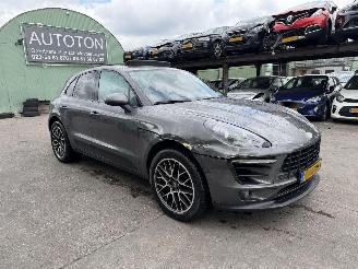 Porsche Macan 3.0 D S 190KW Autom. Pano Clima Navi Camera Led Xenon picture 1